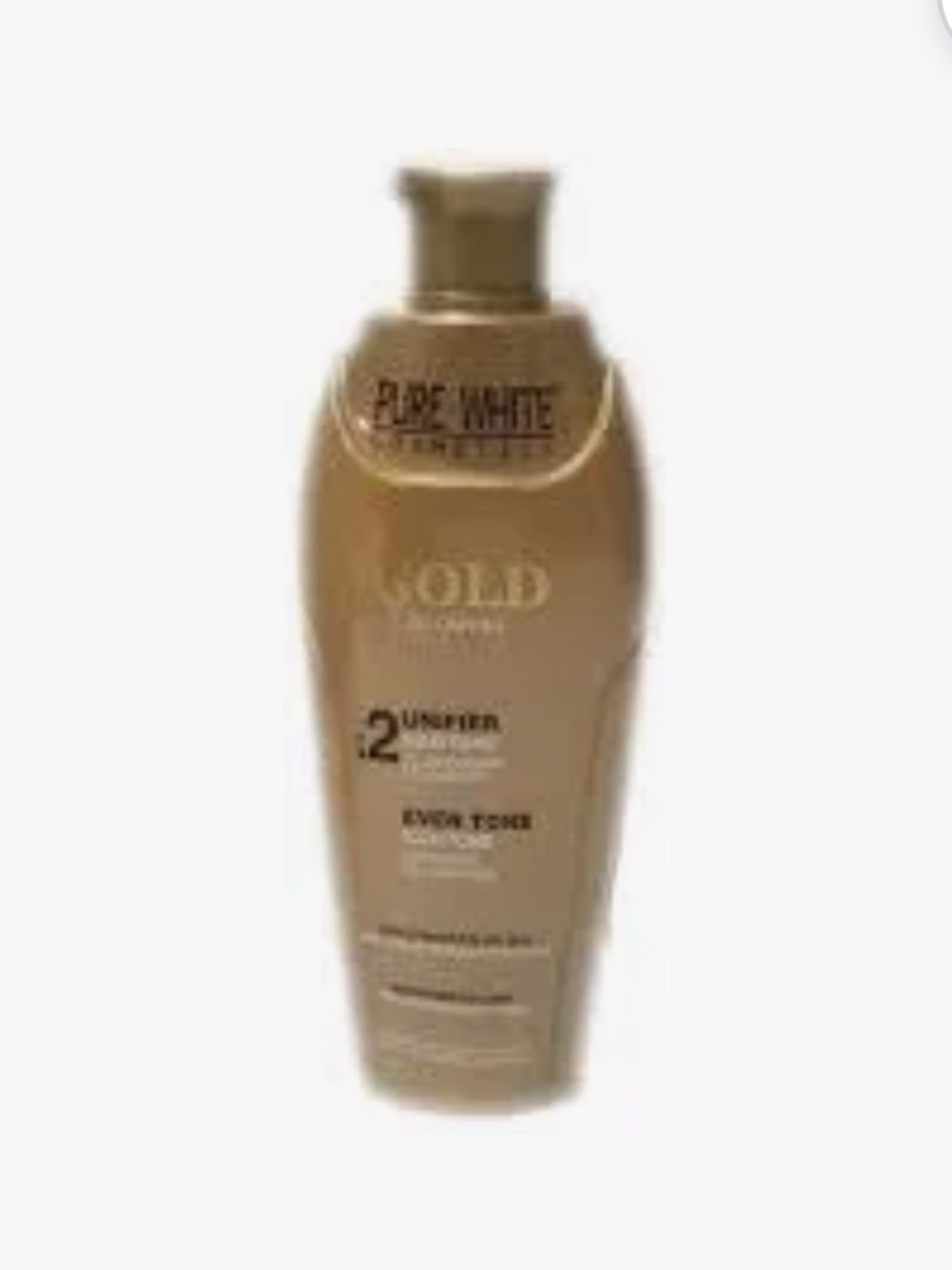 Pure White Cosmetics Gold Glowing Maxi Tone Bottle